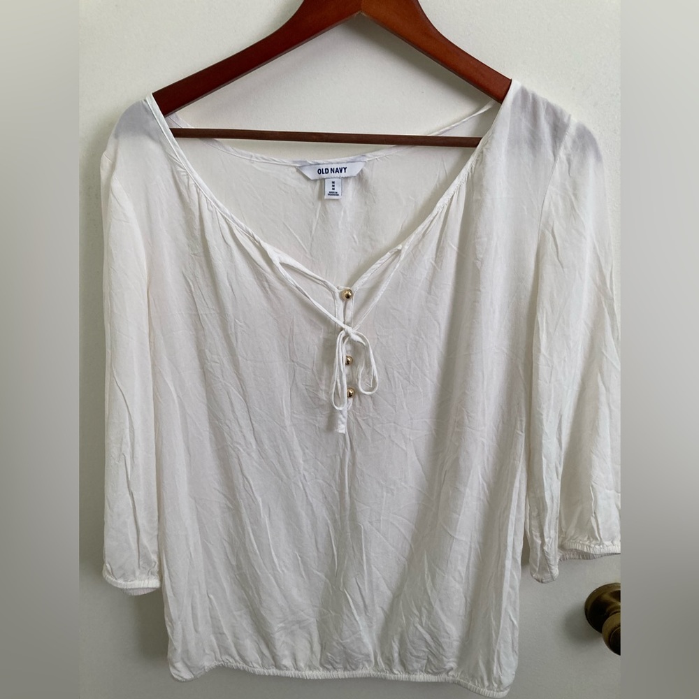 Old Navy cream top